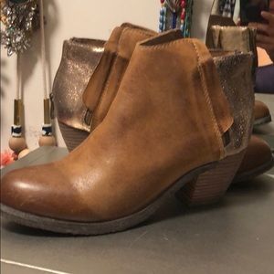 Brand new brown leather booties